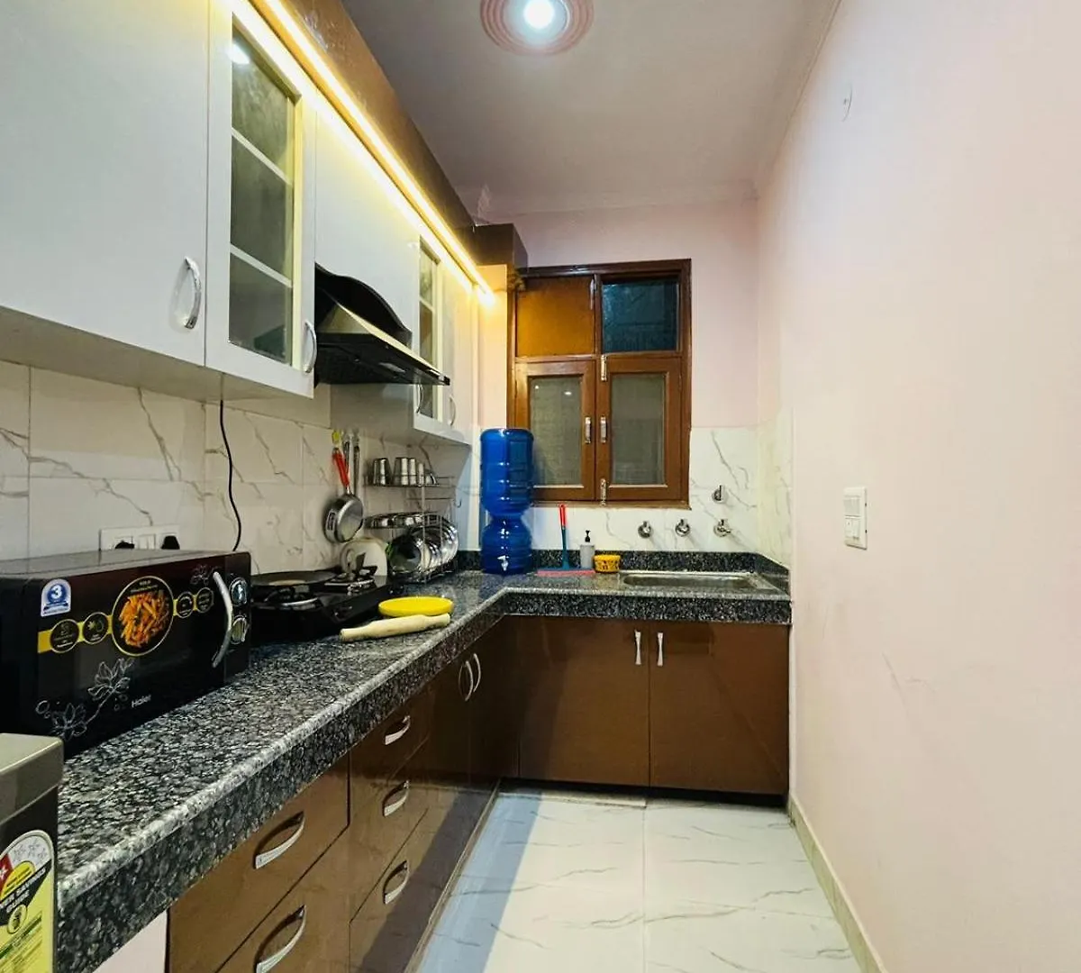 Thehrav Apartment New Delhi India