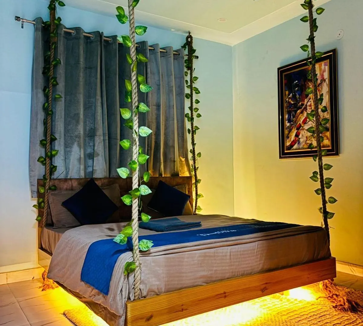 Thehrav Apartment New Delhi India